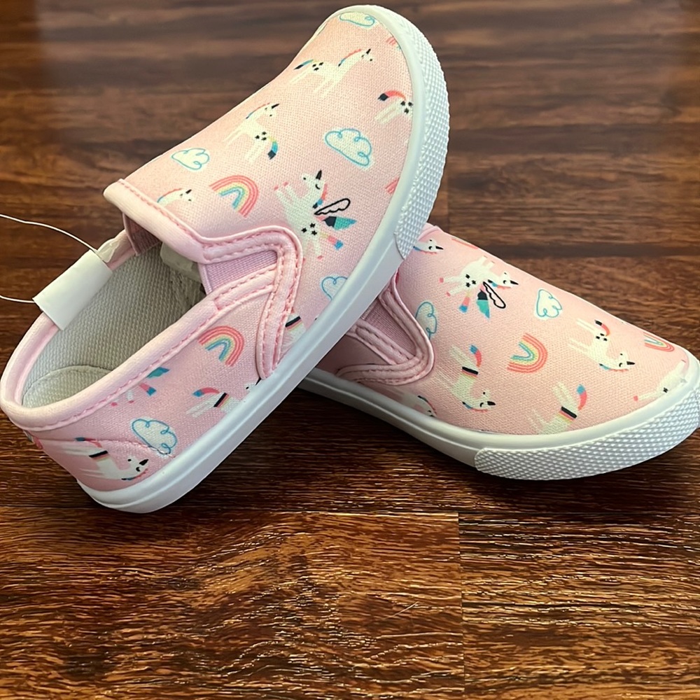 NWOT unicorn slip on shoes girls/baby size 7